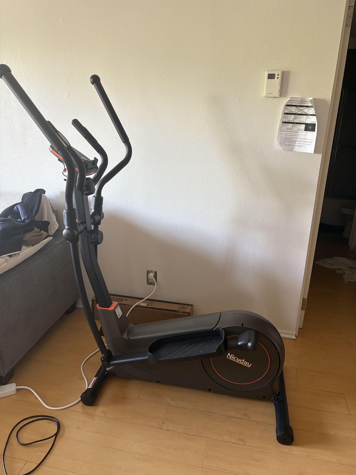Niceday Elliptical Machine