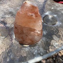 Salt Lamp Need Bulb