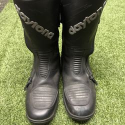 Daytona Road Star GTX Motorcycle Boots Size 9 or 42