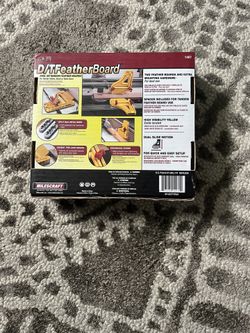 D/T Feather Board 
