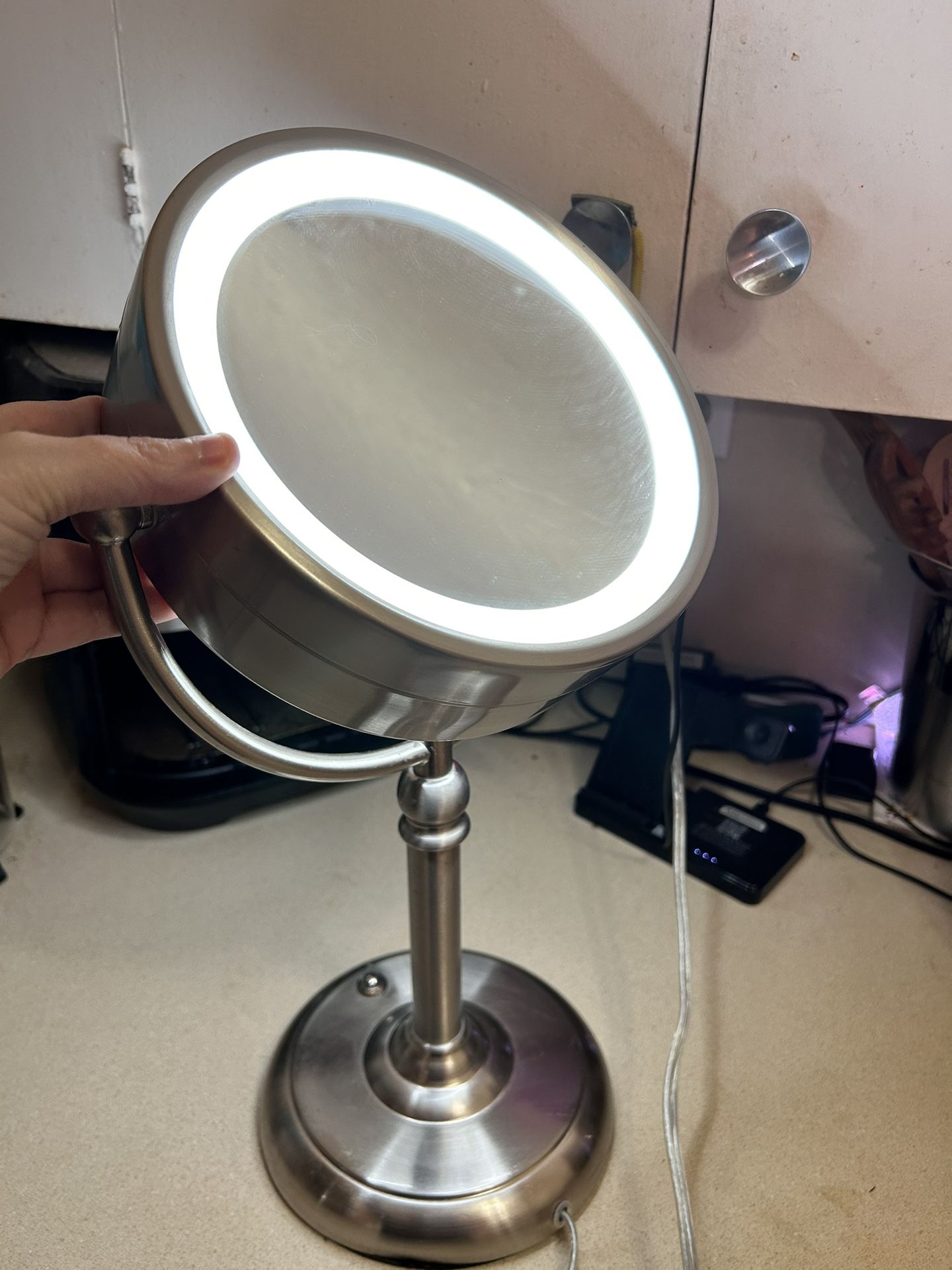 Light up makeup vanity mirror one side is regular other is magnifying 