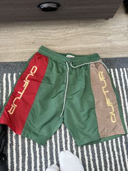 Ouftur Shorts