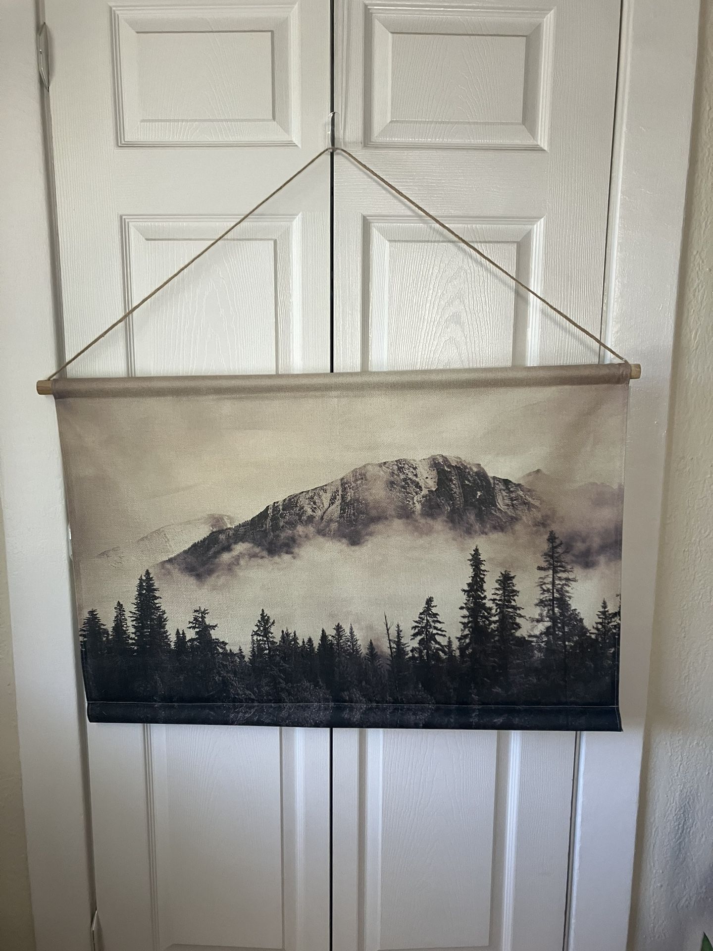 Large Scenery Mountains Linen Scroll Wall Hanging NEW