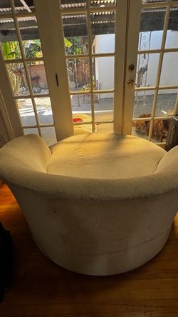 Cambri Oversized Round Swivel Chair