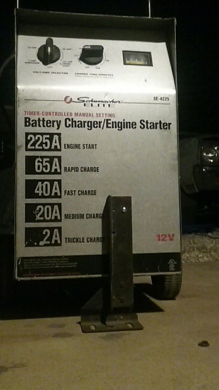 Schumacher Elite SE-4225 Battery charger/Engine starter. $100 firm for Sale  in Phoenix, AZ - OfferUp