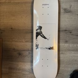 SUPREME Limited Edition Raymon Pet Skateboard 