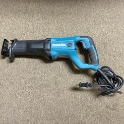 Makita Reciprocating Saw