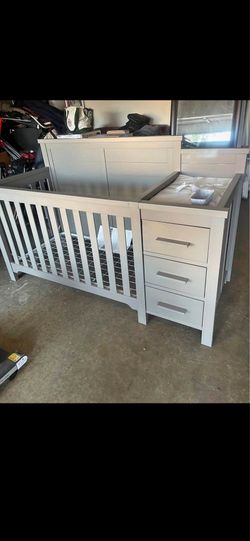 Crib
