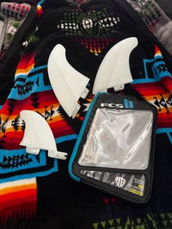 FCS 2 Mick Fanning twin + trailer