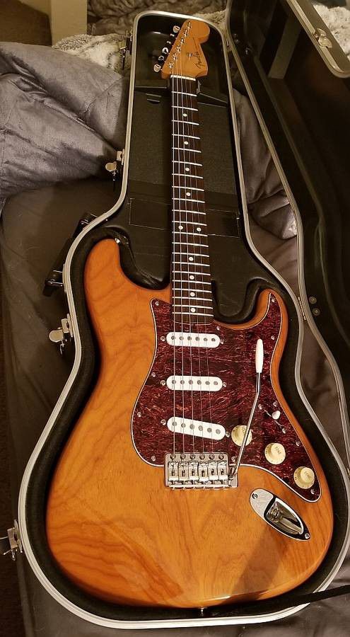 Fender Stratocaster, MIM, FSR
