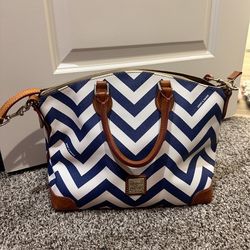 Dooney&Bourke purse
