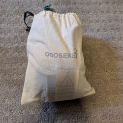 Gooseket Infant/Toddler Sling Carrier