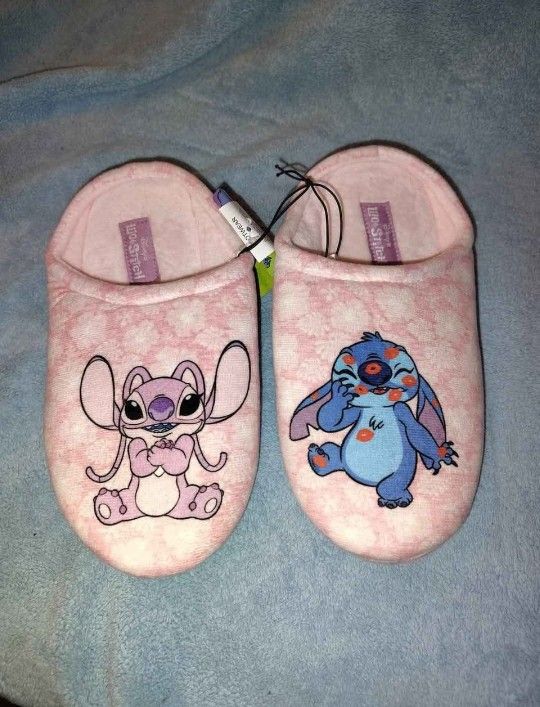 Girls' Slippers