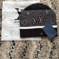 IV Beanie 