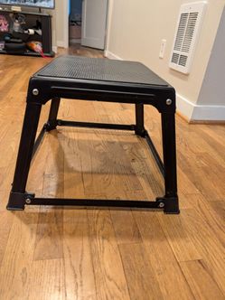 Jumping Box