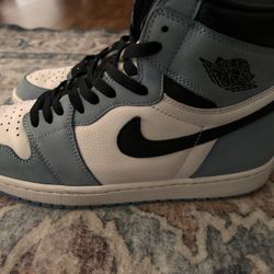 Jordan 1 Retro OG Size 12 Very Good Condition
