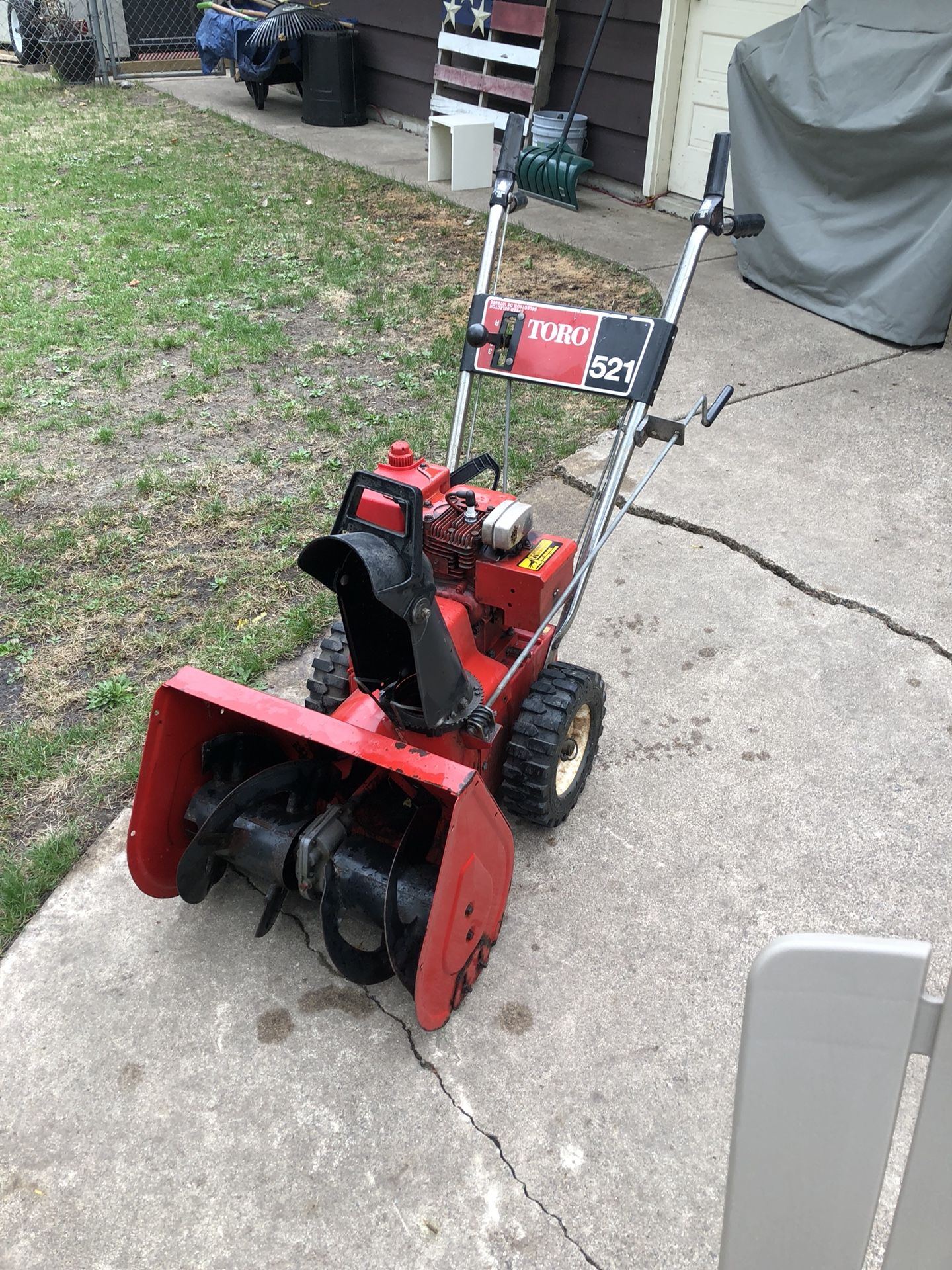Toro 521 snowblower