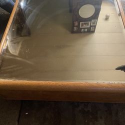NEED GONE Thomasville coffee table