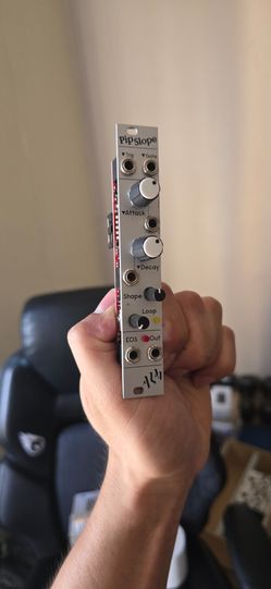 ALM Busy Circuits Pip Slope Eurorack Module