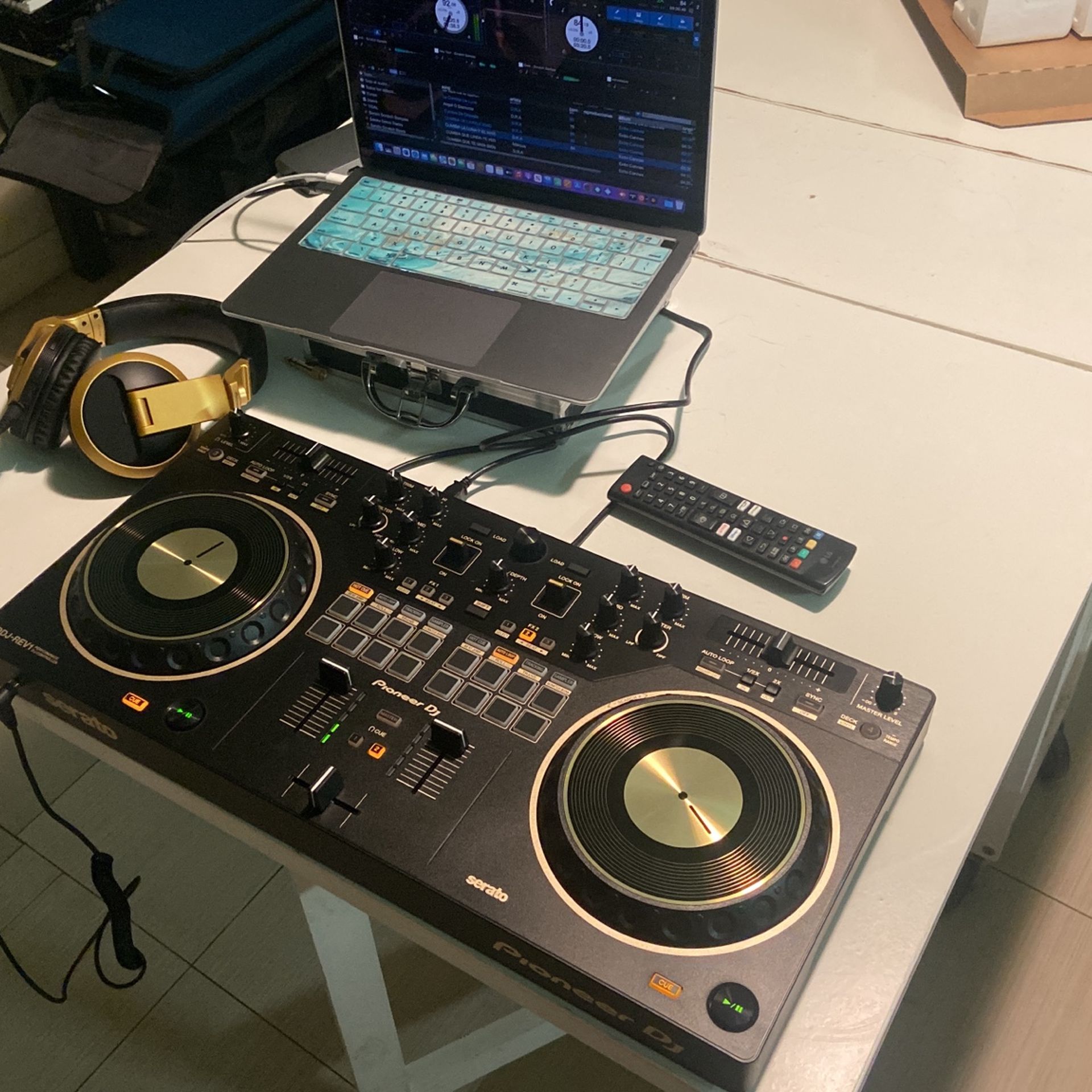 DDJ REV 1 And Headphones Pioneer,All Products : American Fashion Style Bags On Sale