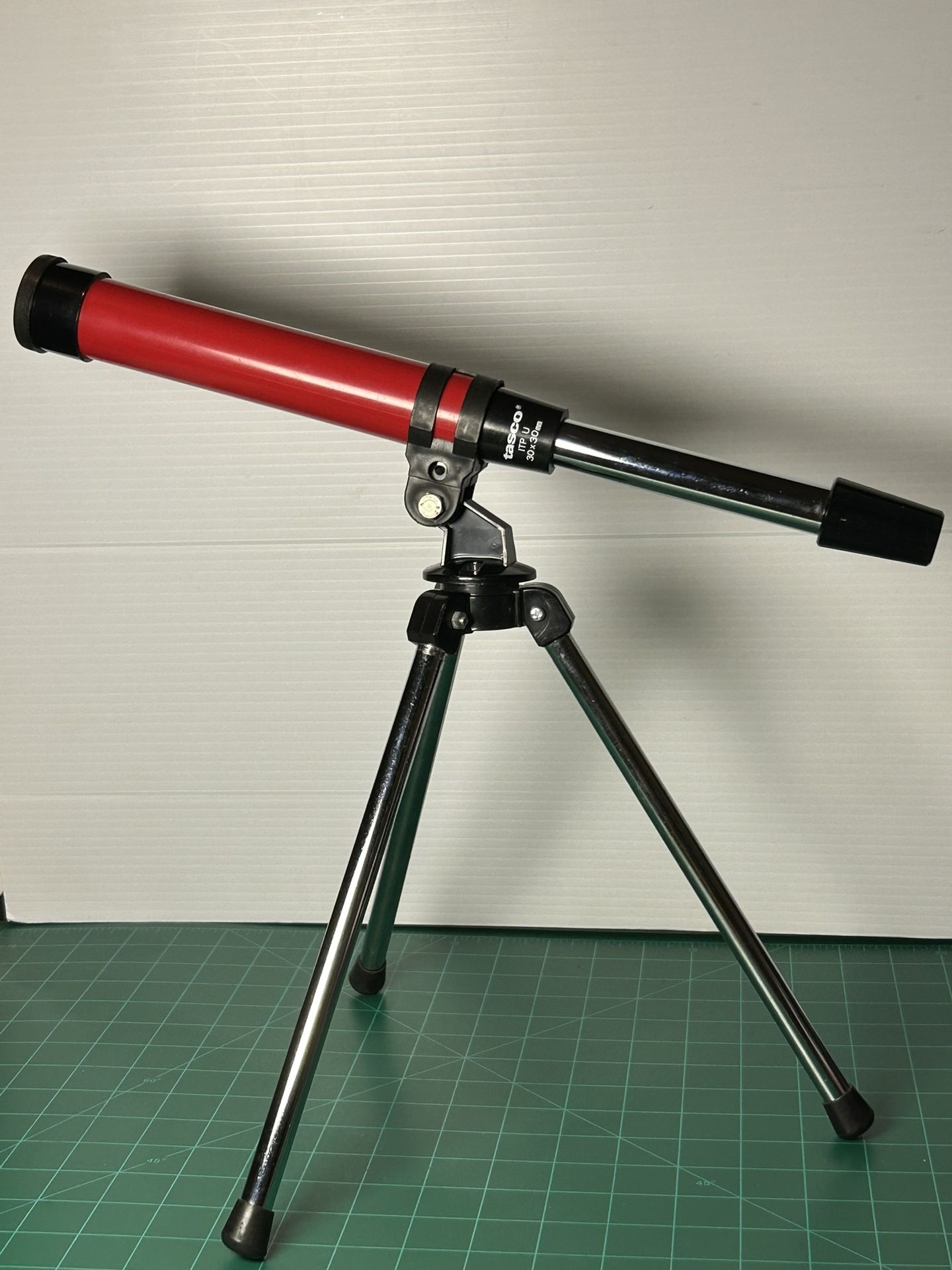 1984 Vintage Tasco ITP U 30x30mm Miniature Telescope Great for Kids & Collectors