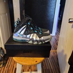 Barkley-posite Max Good Cond. Sz 10 $140!