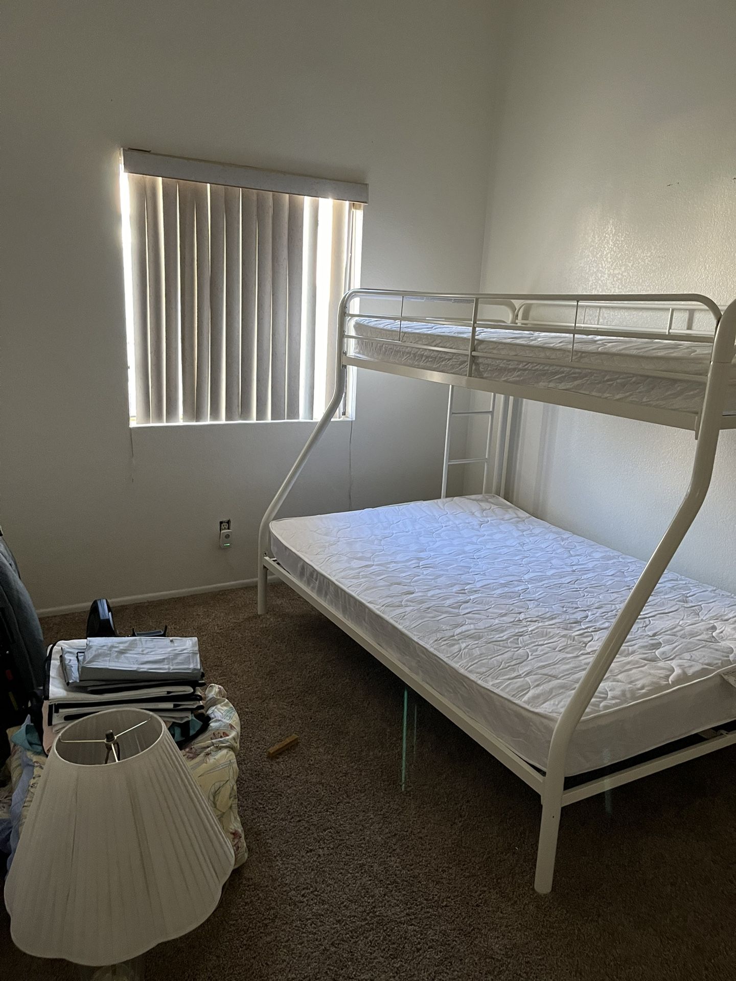 New bunkbed Full And Twin COMPLETE WITH EVERYTHING