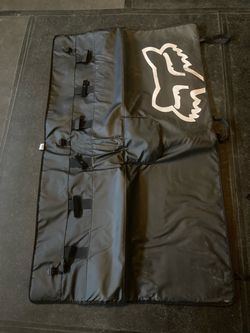 Fox tailgate pad