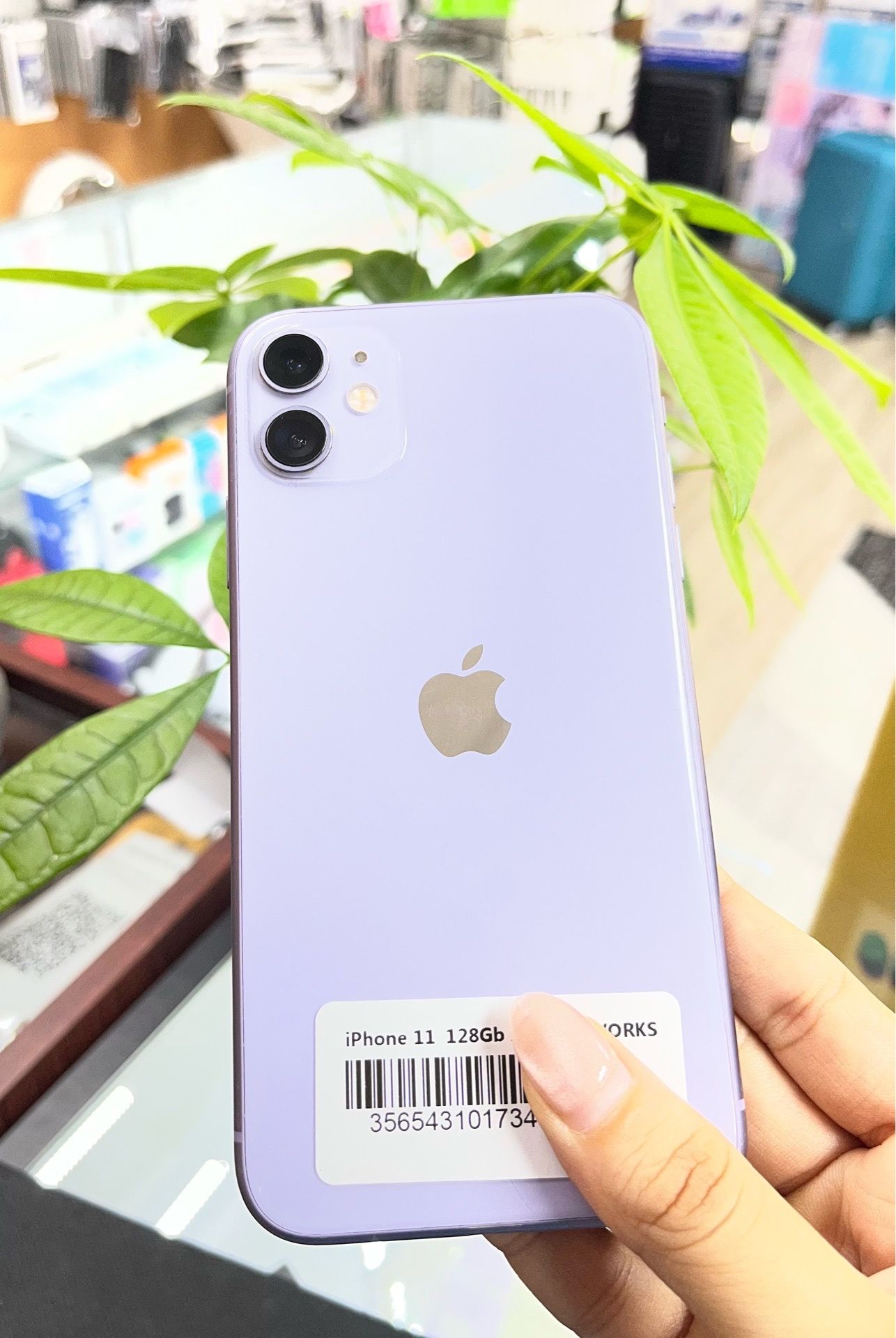 Apple - iPhone 11 64 Gb Locked and clean Imei
