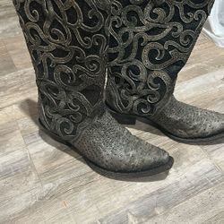 Women's CORRAL Snip toe Boots Size 6.5M