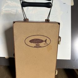  Vintage Willie Bait File Box