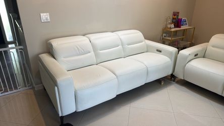 White Leather Couch (s)