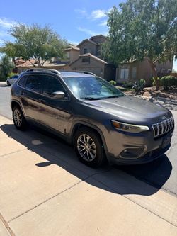 2020 Jeep Cherokee