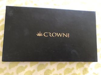 Crown eyeshadow palette