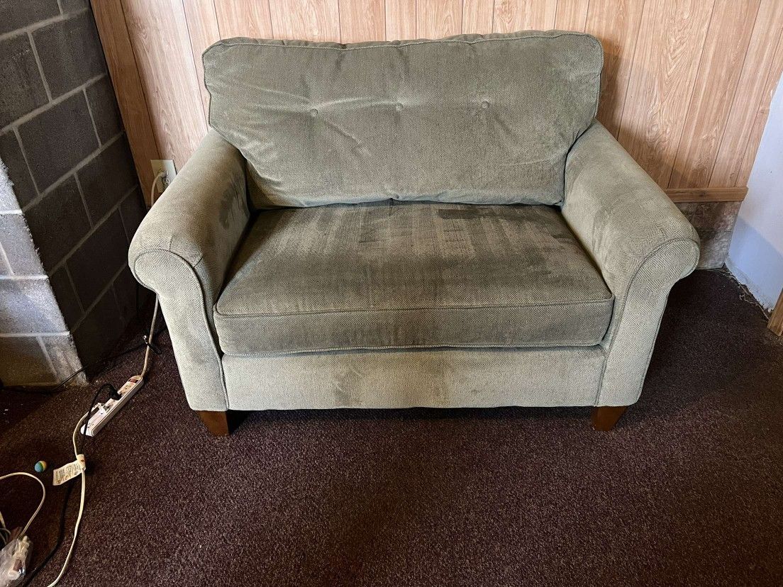 Lazy boy Green Oversized Chair