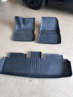 2023 Tesla model 3 all weather floor mat