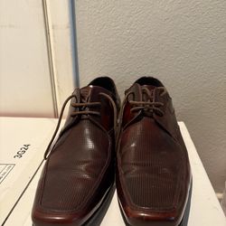 Men's Burgundy Lace Up Dress Shoes Perforated Toe