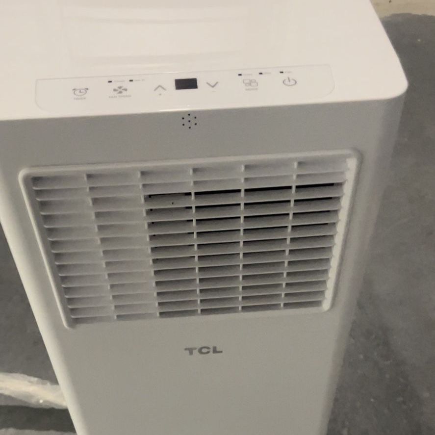 TCL 5100 BTU SACC (8,500 BTU ASHRAE) Smart Portable Air Conditioner Fan and Dehumidifier (H5P44W)
