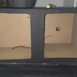 L7Q 15 inch DUAL VENTED ENCLOSURE