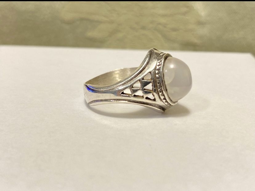 Vintage sterling quartz ring