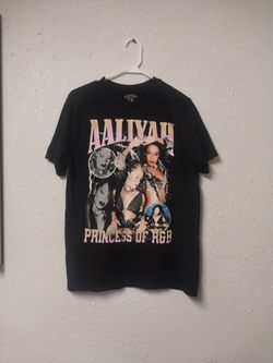 AALIYAH  : Princess of R&B  Vintage  Shirt