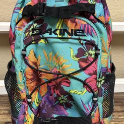 Honolulu Surf Company Backpack - Like New! 