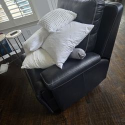 Stacys 3 Piece Black Leather Couch Set