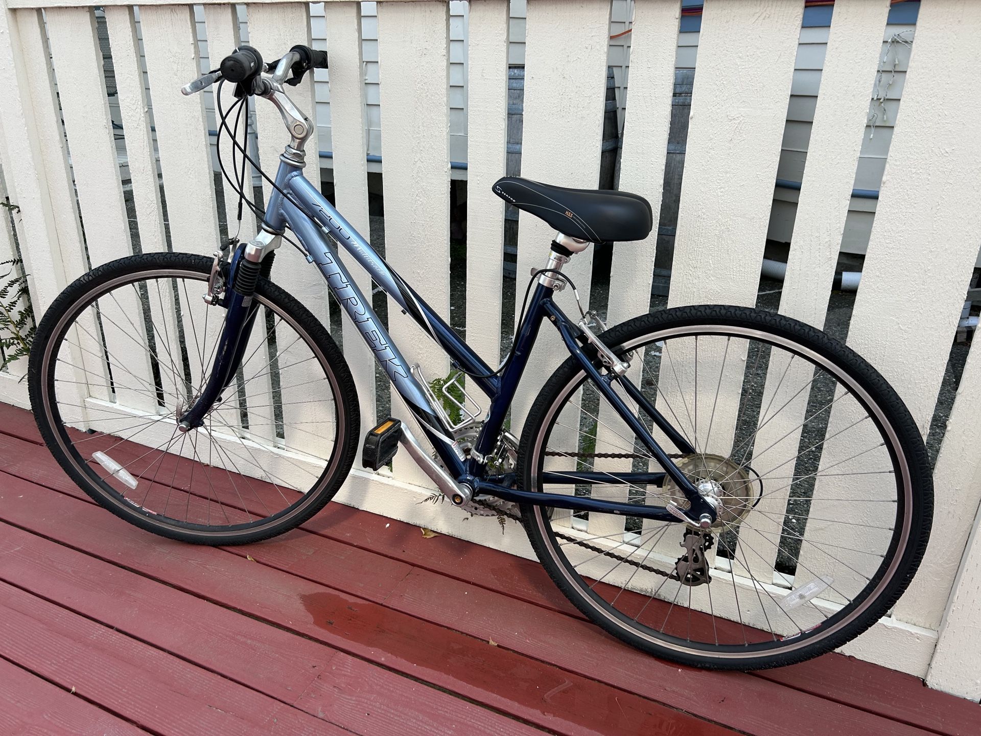 Trek 7200 Multitrack Bicycle