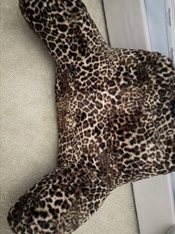 reading pillow