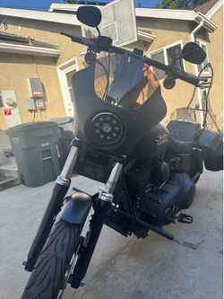 Harley Davidson motorcycle Dyna