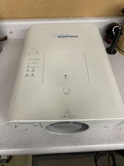 Christie LX-450 Projector