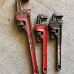 3 Pipe Wrench The Ridge Tool Co Elyria Ohio USA