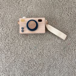 Montessori Wooden Camera 