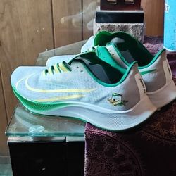 Nike Air Pegasus 37